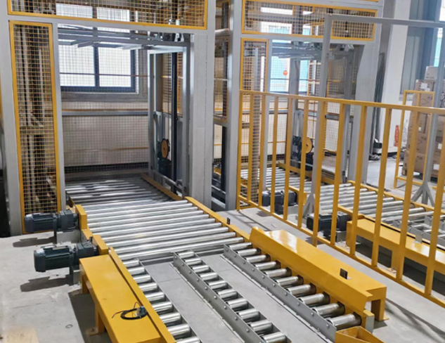 月湖垂直提升机