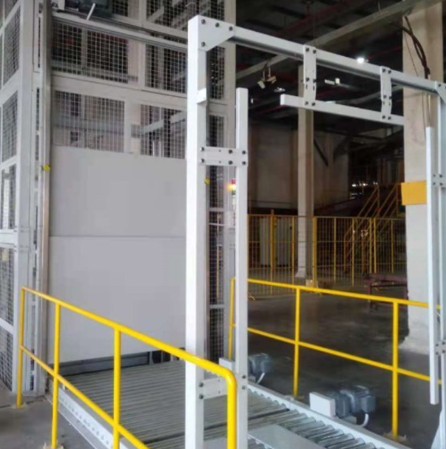 月湖连续式提升机